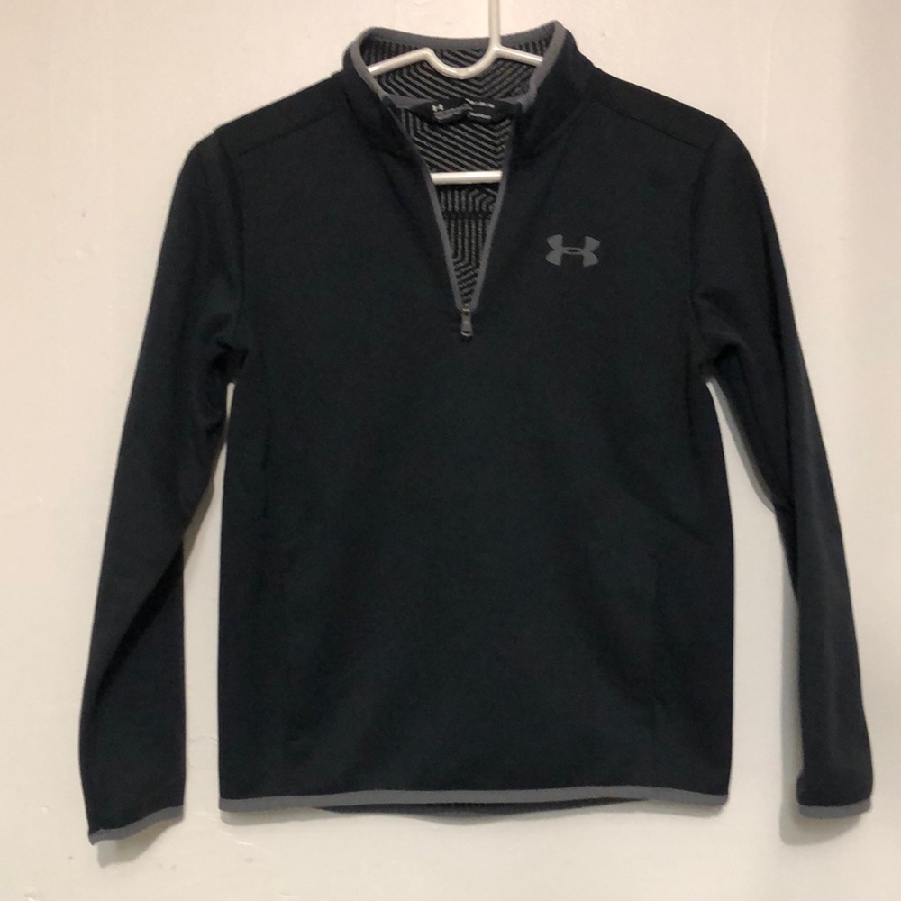 Under Armour Pullover: Black